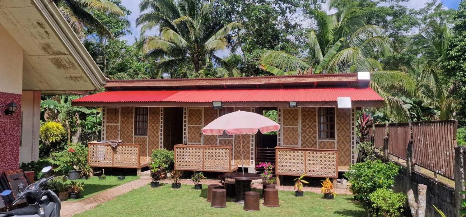 Khloe Serenity Guest House Batuan Exteriör bild