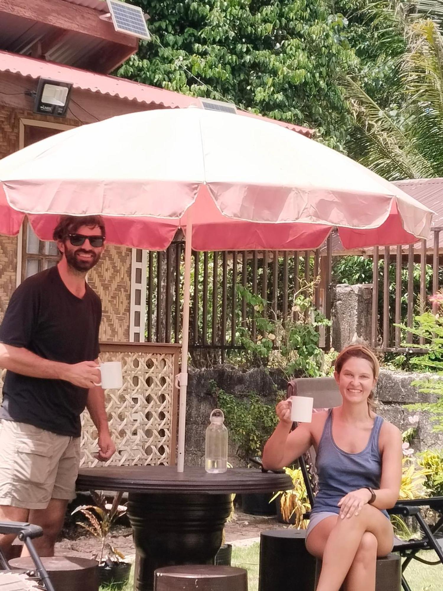 Khloe Serenity Guest House Batuan Exteriör bild